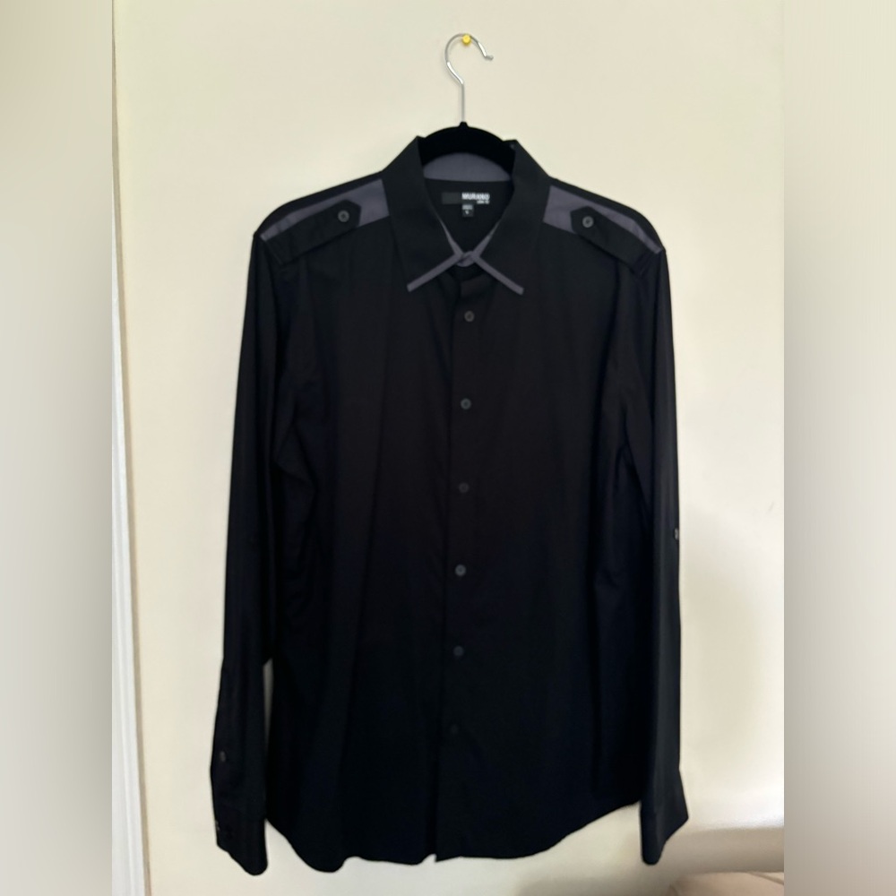 Murano men’s slim fit black shirt with gray accents size large